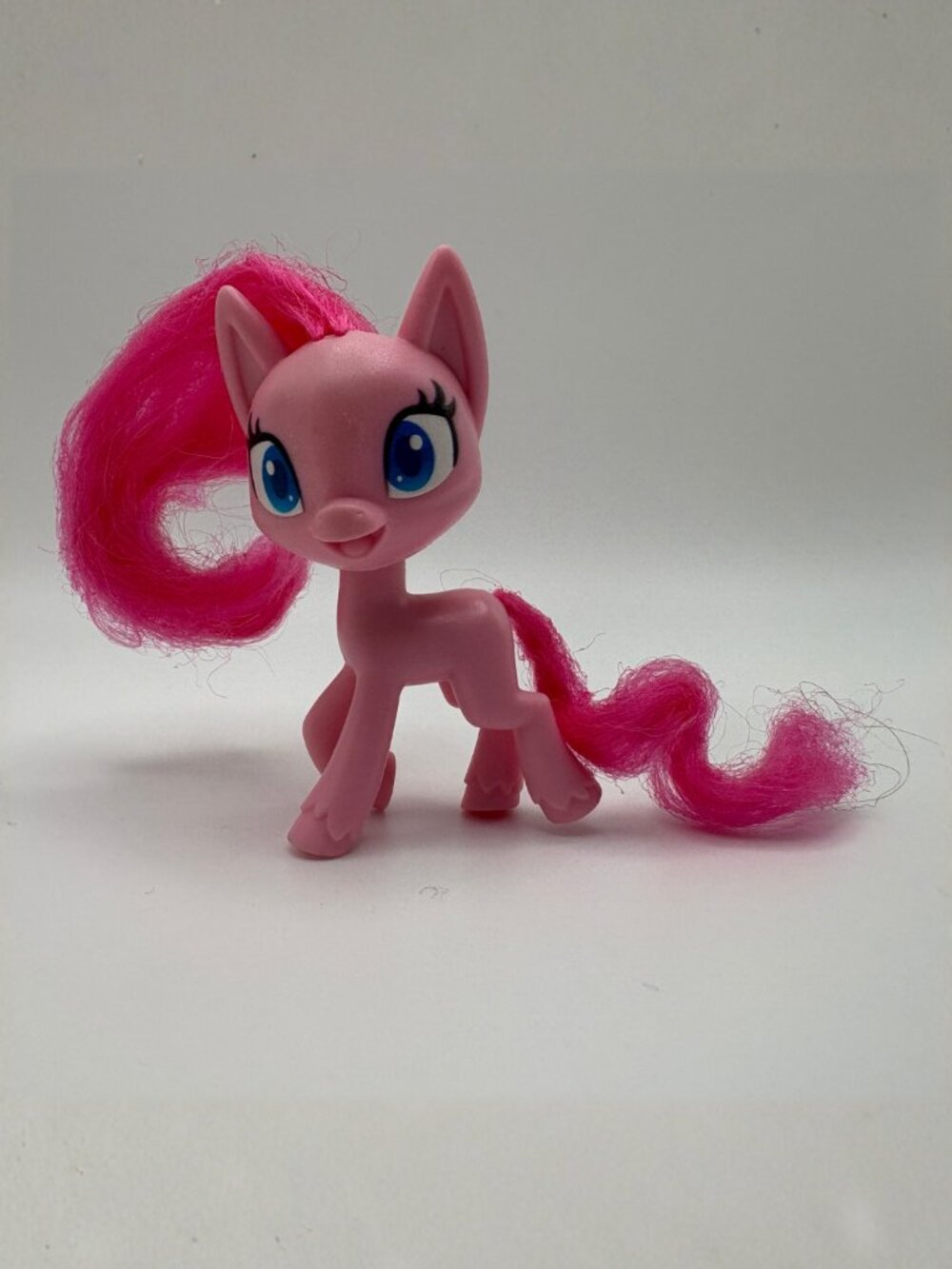 My Little Pony (MLP) Pinkie Pie Pony Life Line 2019 3" G4.5 (SKU: 566TO)